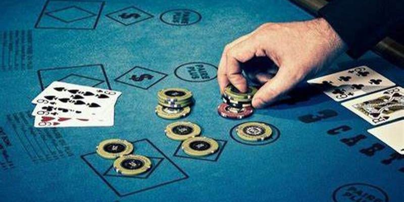 Poker là gì? học hỏi kinh nghiệm trở thành poker thực thụ